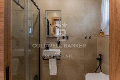 House for sale in Benahavis, Malaga, Spain 3 bedrooms, 138 sq.m. No. 158039 - photo 9