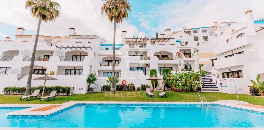 House in Benahavis, Malaga, Spain 3 bedrooms, 138 sq.m. No. 158039