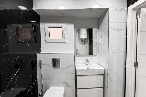 Lägenhet till salu i Torrevieja, Alicante, Spanien 3 sovrum, 101 kvm. Nr. 146965 - foto 13