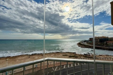 Lägenhet till salu i Torrevieja, Alicante, Spanien 3 sovrum, 117 kvm. Nr. 146968 - foto 30