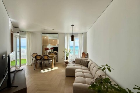 Lägenhet till salu i Torrevieja, Alicante, Spanien 3 sovrum, 117 kvm. Nr. 146968 - foto 8