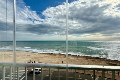 Lägenhet till salu i Torrevieja, Alicante, Spanien 3 sovrum, 117 kvm. Nr. 146968 - foto 18