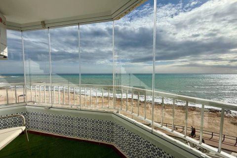 Lägenhet till salu i Torrevieja, Alicante, Spanien 3 sovrum, 117 kvm. Nr. 146968 - foto 1