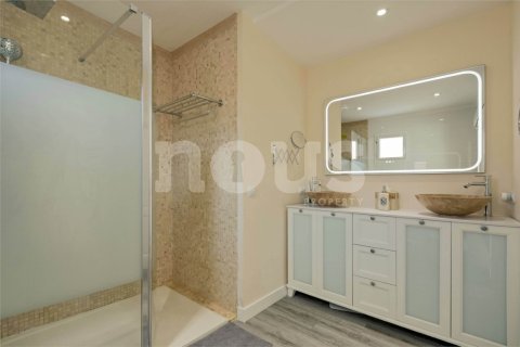 Villa for sale in Tenerife, Spain 4 bedrooms, 329 sq.m. No. 146969 - photo 16