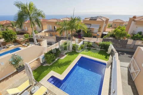 Villa for sale in Tenerife, Spain 4 bedrooms, 329 sq.m. No. 146969 - photo 3