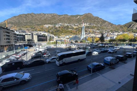 Oficina en alquiler en Principado De Andorra (Ninguna Poblacion Tiene C.P.), Lérida, España 68 m2 No. 160464 - foto 6