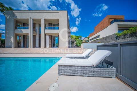 Māja īrēšanai Gava, Barcelona, Spānijā 6 istabas, 800 m2 Nr. 160465 - attēls 2