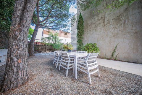 Māja īrēšanai Gava, Barcelona, Spānijā 6 istabas, 800 m2 Nr. 160465 - attēls 12