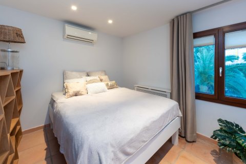 Villa zum Verkauf in Santa Ponsa, Mallorca, Spanien 3 Schlafzimmer, 235 m2 Nr. 155037 - Foto 11