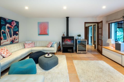 Villa zum Verkauf in Santa Ponsa, Mallorca, Spanien 3 Schlafzimmer, 235 m2 Nr. 155037 - Foto 4