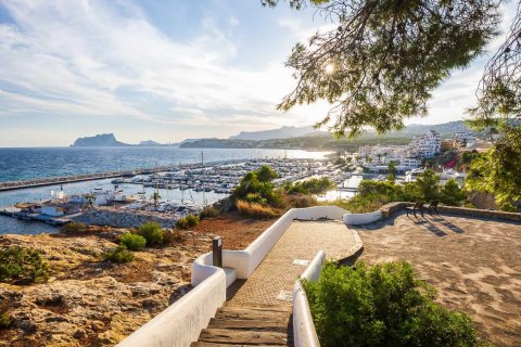 Villa till salu i Moraira, Alicante, Spanien 4 sovrum, 310 kvm. Nr. 170944 - foto 9
