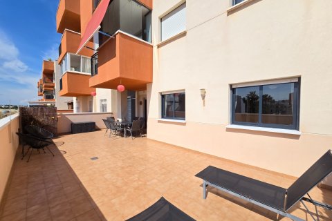Villa for sale in Alicante, Spain 2 bedrooms, No. 168160 - photo 4