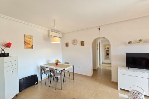 Villa for sale in Alicante, Spain 2 bedrooms, No. 168160 - photo 7