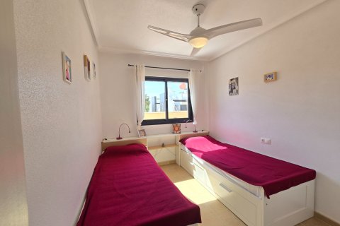 Villa for sale in Alicante, Spain 2 bedrooms, No. 168160 - photo 17