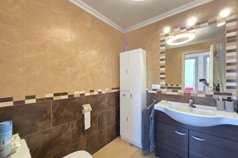 Villa for sale in Alicante, Spain 2 bedrooms, No. 168160 - photo 15