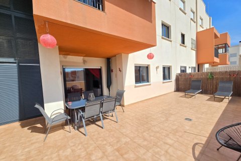 Villa for sale in Alicante, Spain 2 bedrooms,  No. 168160 - photo 3
