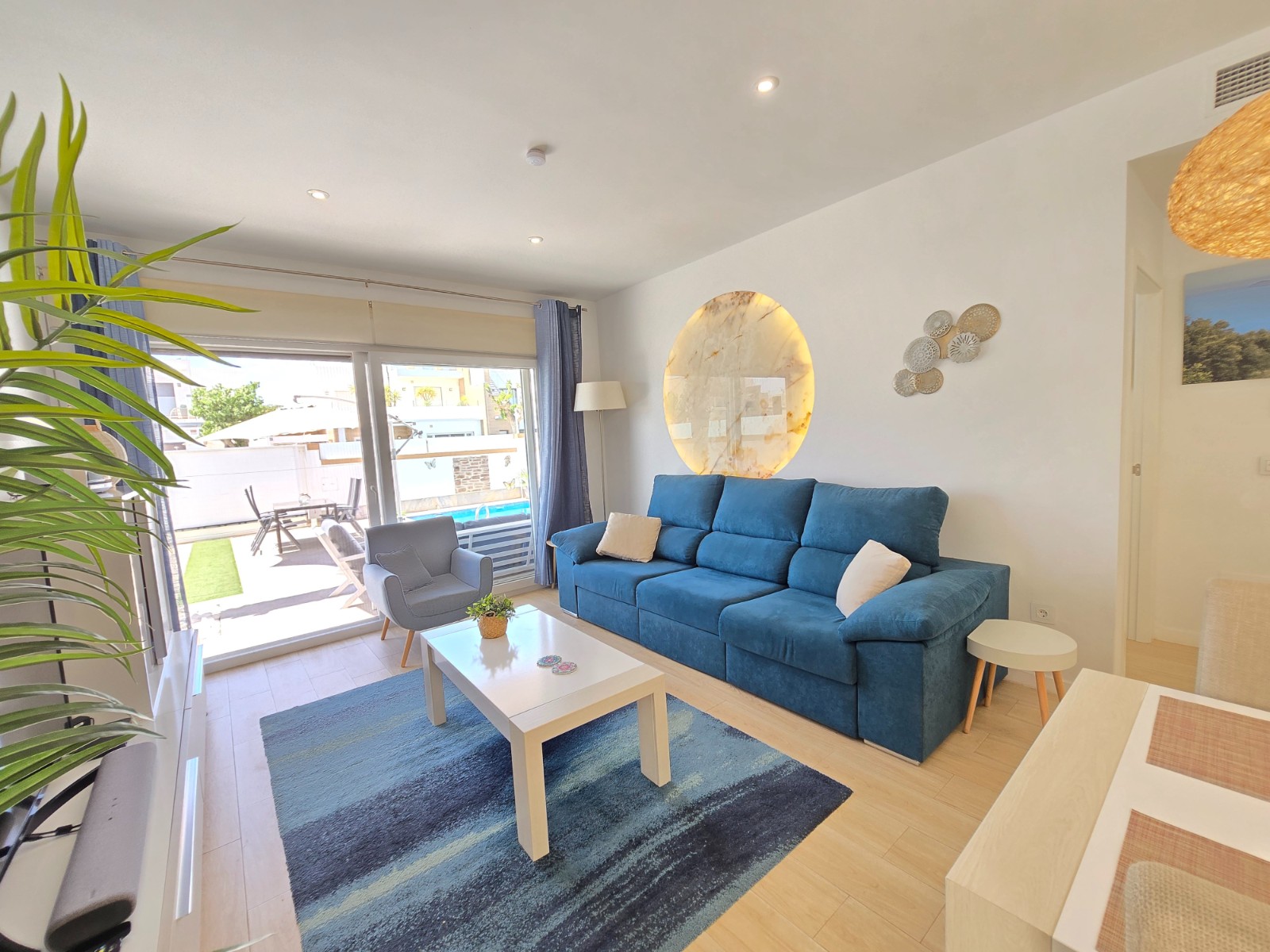 Villa en Alicante, España 3 dormitorios, 111 m2 No. 168161