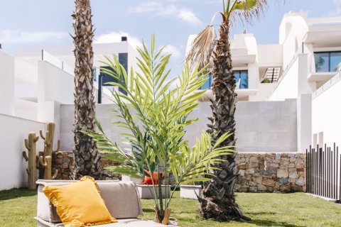 Bungalow till salu i Ciudad Quesada, Alicante, Spanien 4 sovrum, 240 kvm. Nr. 163633 - foto 7