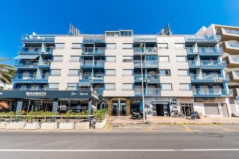 Apartment for sale in Torrevieja, Alicante, Spain 175 sq.m. No. 181654 - photo 29