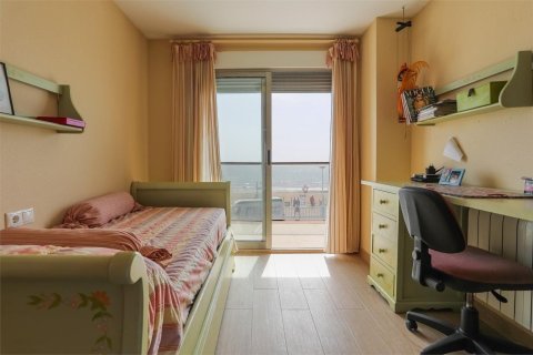Apartment for sale in Torrevieja, Alicante, Spain 175 sq.m. No. 181654 - photo 11