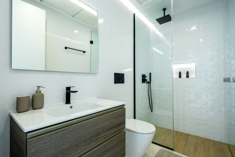 Apartment for sale in Torrevieja, Alicante, Spain 129 sq.m. No. 181650 - photo 25