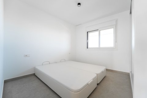 Huoneisto myytävänä La Zenia, Alicante, Espanja , 73 m2 No. 181649 - kuva 13