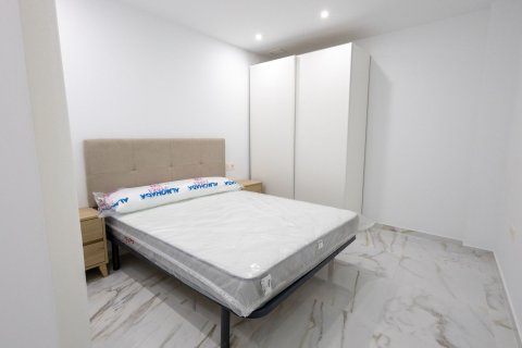 Apartment for sale in Torrevieja, Alicante, Spain 80 sq.m. No. 181652 - photo 8