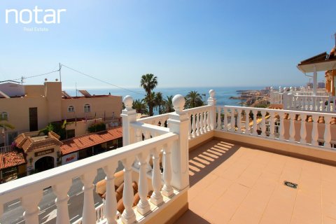 Huvila Torrevieja, Alicante, Espanja 180 m2 No. 181651