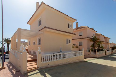 Willa w Torrevieja, Alicante, Hiszpania 180 mkw. nr 181651 – zdjęcie 3