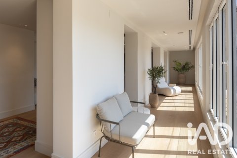 Apartment à vendre à Barcelona, Espagne, 3 chambres, 279 m2 No. 188146 - photo 8