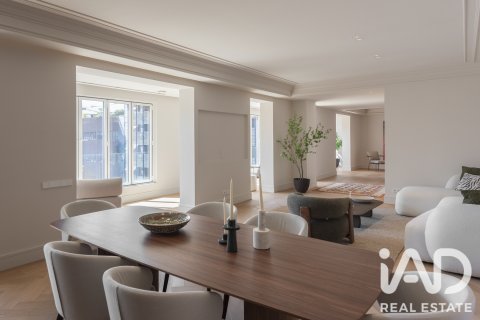 Apartment à vendre à Barcelona, Espagne, 3 chambres, 279 m2 No. 188146 - photo 22