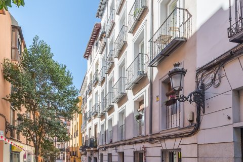 Продажа квартиры в Мадрид, Испания 2 спальни, 91м2 №188080 - фото 26