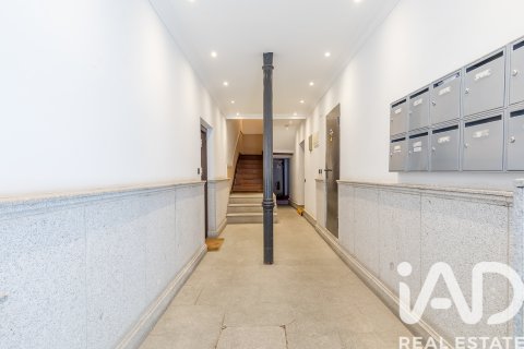 Продажа квартиры в Мадрид, Испания 2 спальни, 91м2 №188080 - фото 27