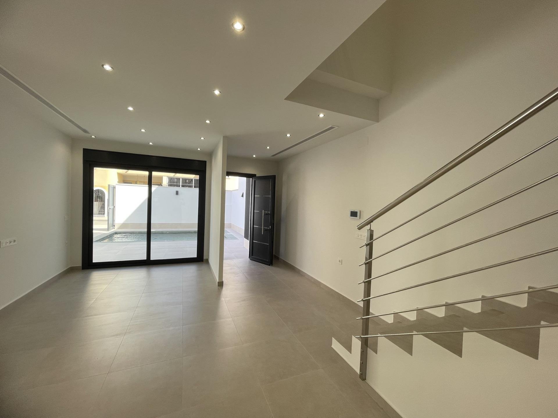 Huvila Almoradi, Alicante, Espanja 3 makuuhuonetta, 134 m2 No. 138863