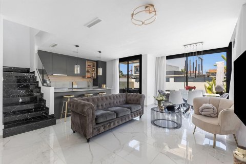 Talo myytävänä Los Montesinos, Alicante, Espanja, 3 makuuhuonetta, 95 m2 No. 138865 - kuva 8