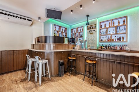 Продажа коммерческой недвижимости в Мадрид, Испания 113м2 №187651 - фото 7