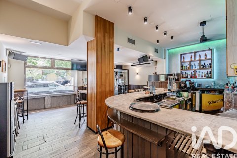 Продажа коммерческой недвижимости в Мадрид, Испания 113м2 №187651 - фото 2