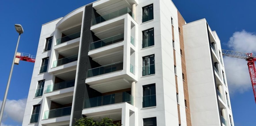 Apartamento en Pilar de la Horadada, Alicante, España 3 dormitorios, 102 m2 No. 187653