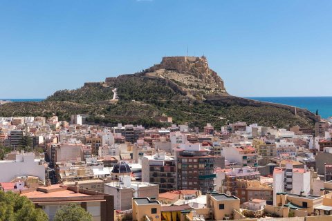 Apartment for sale Alicante, Spain 2 bedrooms, 74 sq.m. No. 135096 - photo 15