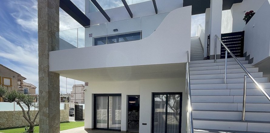 Townhouse Orihuela, Alicante, Spain 3 bedrooms, 87 sq.m. No. 102111