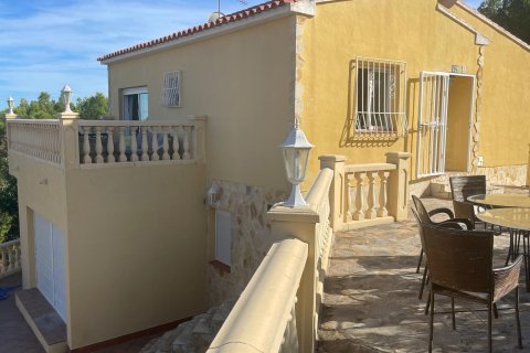 Apartment for sale in La Nucia, Alicante, Spain 4 bedrooms, 200 sq.m. No. 177874 - photo 2