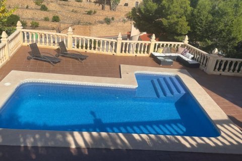Apartment for sale in La Nucia, Alicante, Spain 4 bedrooms, 200 sq.m. No. 177874 - photo 11