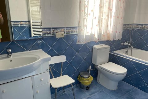 Apartment for sale in La Nucia, Alicante, Spain 4 bedrooms, 200 sq.m. No. 177874 - photo 19