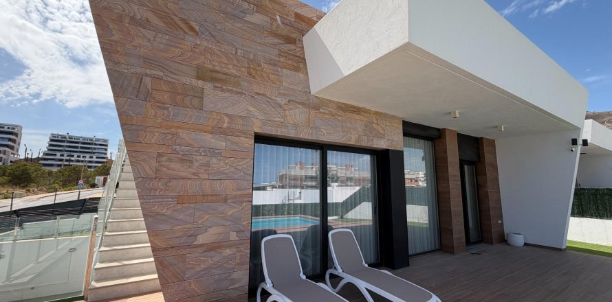 House à Finestrat, Alicante, Espagne 324 m2 No. 177873