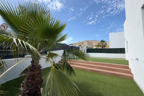 House à vendre à Finestrat, Alicante, Espagne, 324 m2 No. 177873 - photo 22
