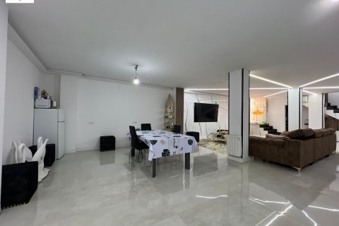House à vendre à El Puig de Santa Maria, Valencia, Espagne, 3 chambres, 384 m2 No. 177875 - photo 7