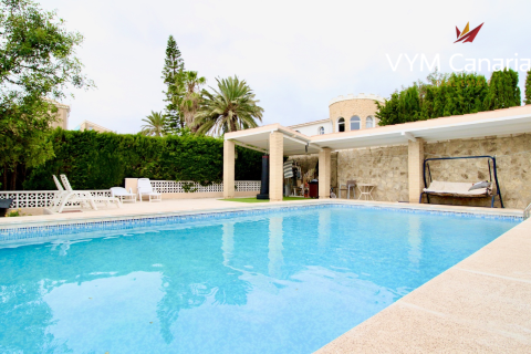 Huvila myytävänä La Nucia, Alicante, Espanja, 7 makuuhuonetta, 450 m2 No. 177869 - kuva 4