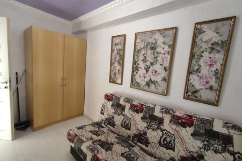 Apartment for sale in Alicante, Spain 2 bedrooms, 48 sq.m. No. 177870 - photo 13