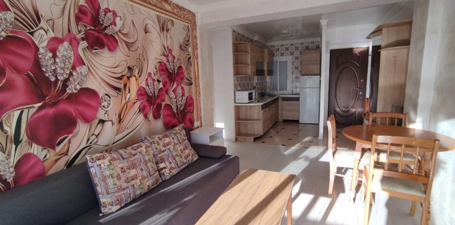 Apartment in Alicante, Spain 2 bedrooms, 48 sq.m. No. 177870