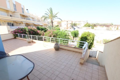House zum Verkauf in Cabo Roig, Alicante, Spanien 3 Schlafzimmer, 180 m2 Nr. 177872 - Foto 19